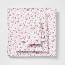 Load image into Gallery viewer, Queen Printed Microfiber Sheet Set Pink Tulip - Room Essentials